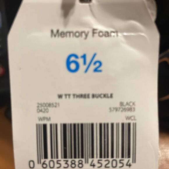 NWT Time and Tru Women's Three Buckle Bootie Faux Leather 6.5 - Picture 8 of 10